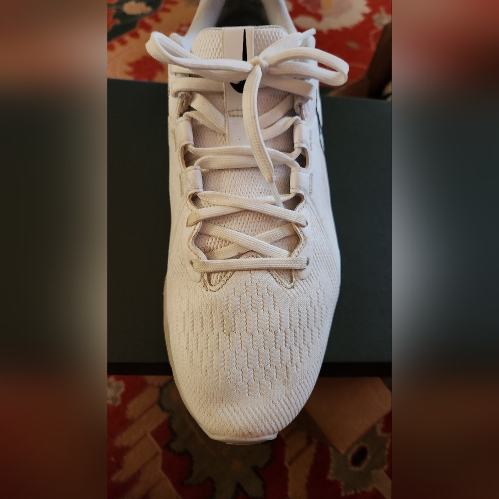 Mens Nike react golf shoes